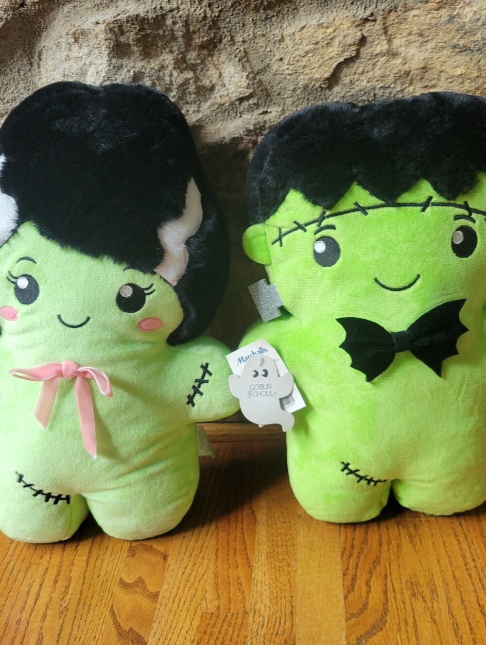NWT Goblin & Ghoul Frankenstein and Bride Plush Pillows